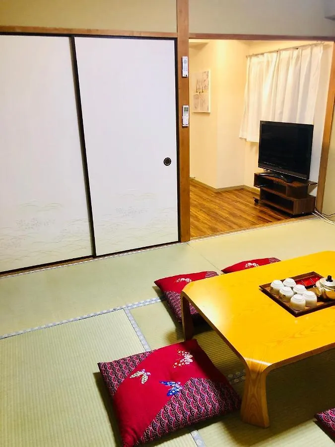 クレスト池袋101 0*, Tokyo