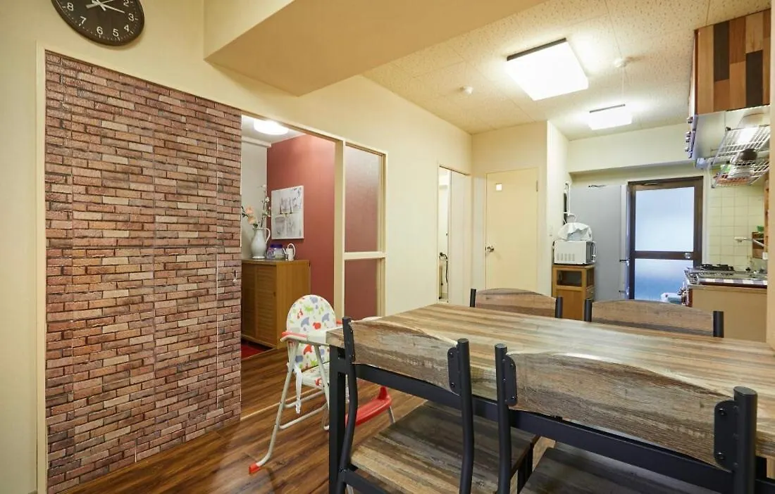 Apartment クレスト池袋101